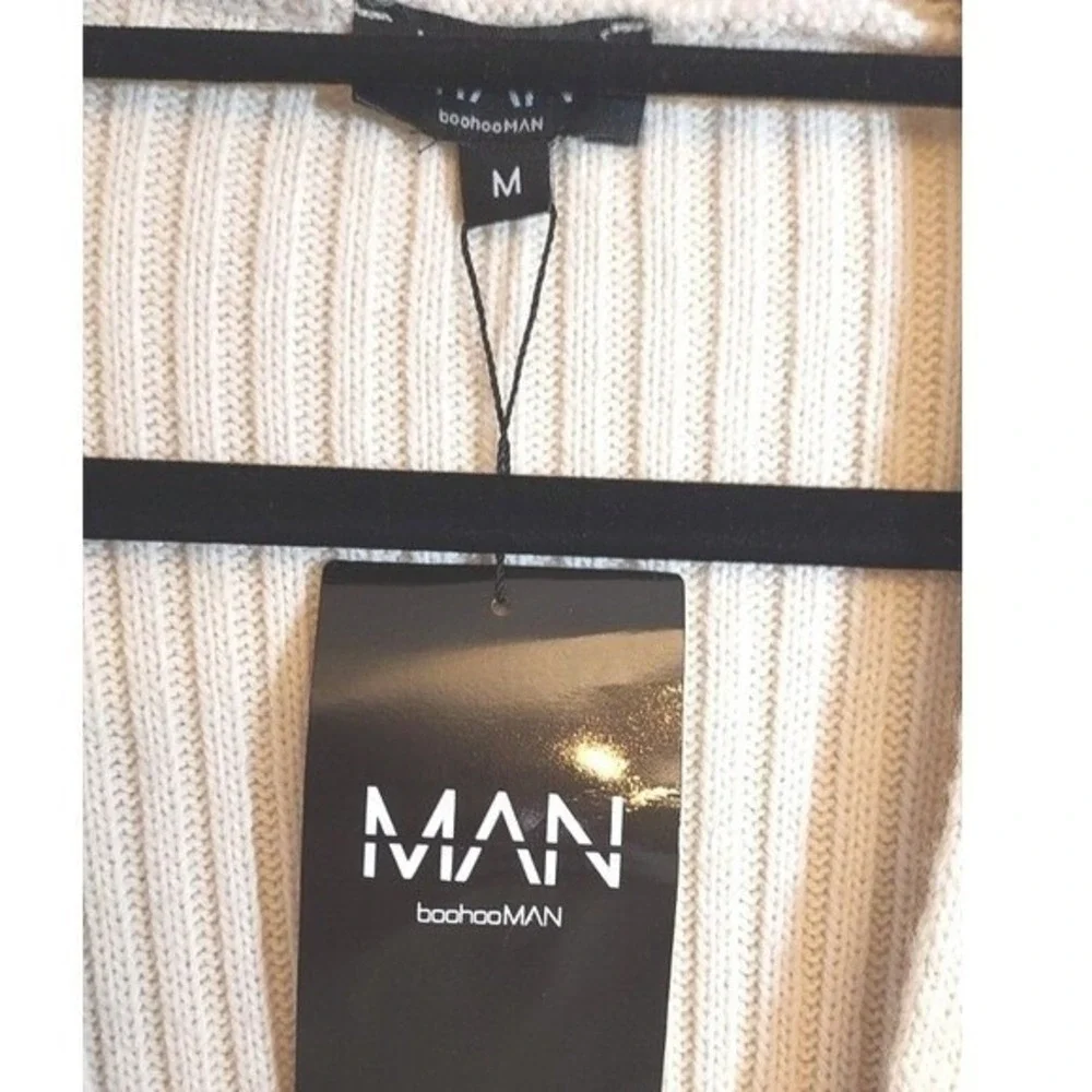 boohooMAN NWT Off‎ White Knit Loose Fit Baseball Cardigan Short Sleeve Medium